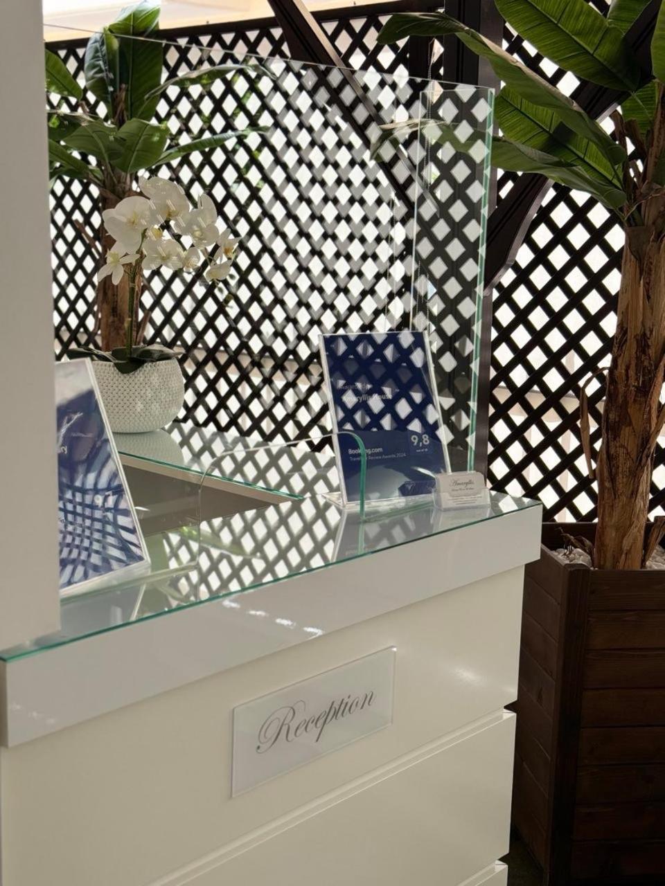 Amaryllis Luxury Rooms Platamonas Eksteriør billede