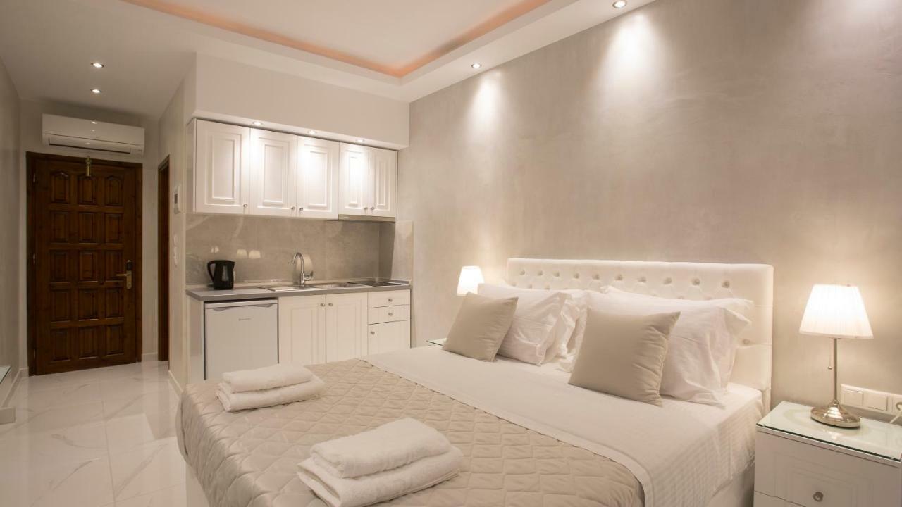 Amaryllis Luxury Rooms Platamonas Eksteriør billede